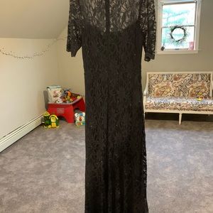 Ladies size 10/12 gown